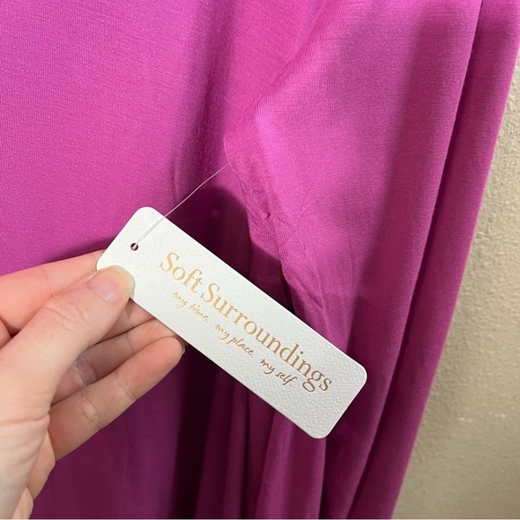 SOFT SURROUNDINGS Perfect Layers Top in Orchid 5AC72 - Picture 9 of 11